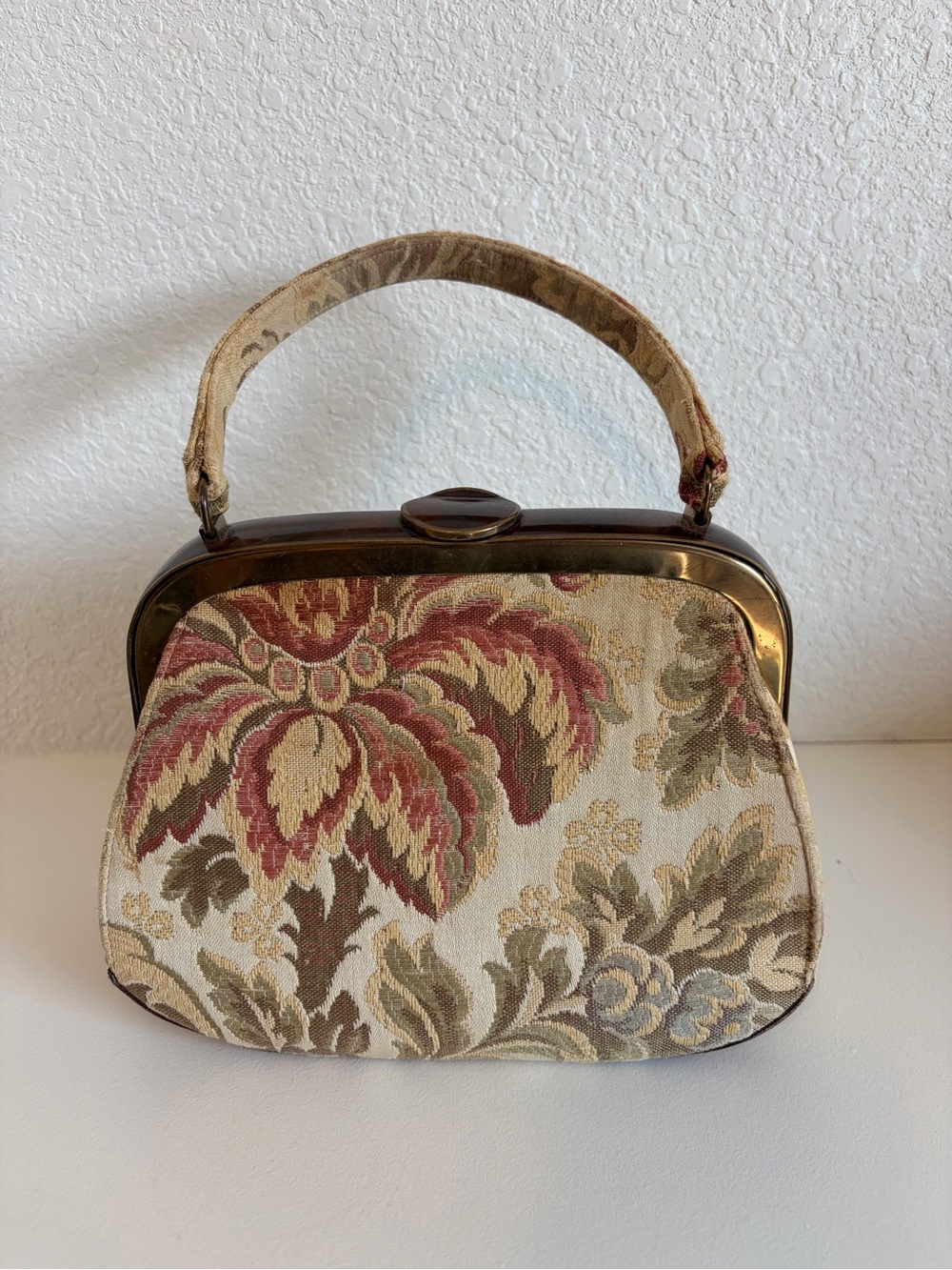 Vintage Carpet Bag - Vintage Floral Tapestry Top-Handle Bag